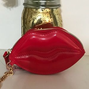 Victoria’s Secret pouch